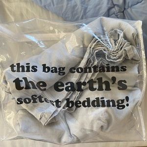 BUFFY LIGHT BLUE KING TOP SHEET